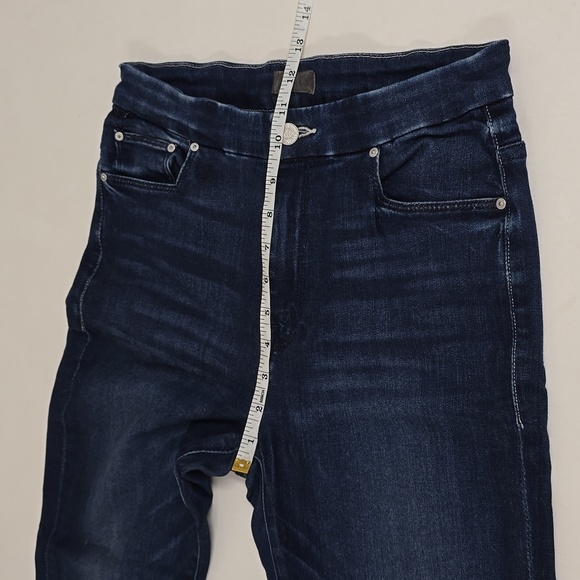 Mother Women's High Waisted Looker Ankle Fray Jeans In Tongue and Chic - Picture 6 of 15